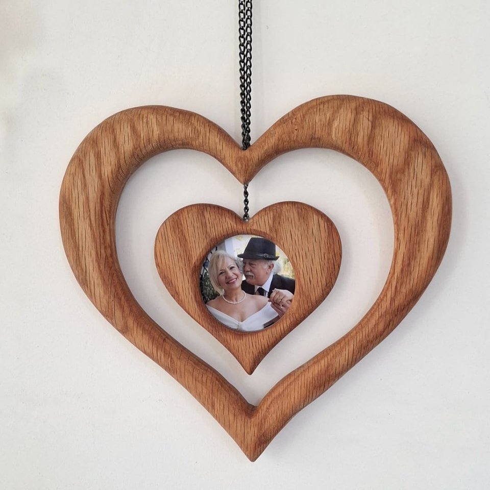 Kalp şekli çerçeve